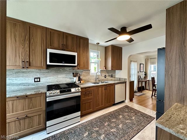 6608 Orchard Grove Avenue, Cleveland, OH 44144