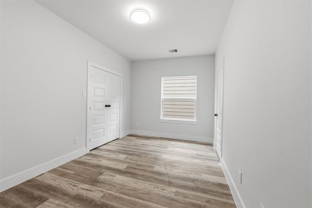 890 Paul Quinn St, Houston, TX 77091