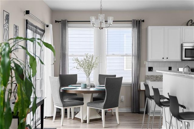 7404 Blue Jay Way, Union City, GA 30291