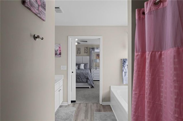 7404 Blue Jay Way, Union City, GA 30291