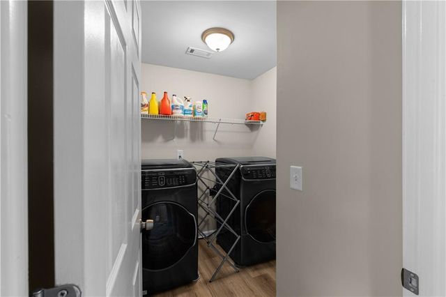 7404 Blue Jay Way, Union City, GA 30291