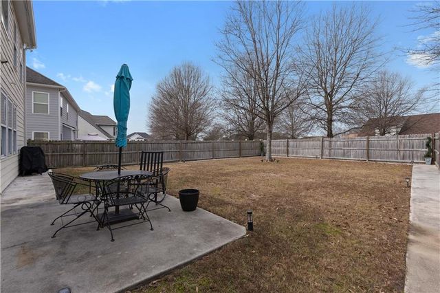 7404 Blue Jay Way, Union City, GA 30291