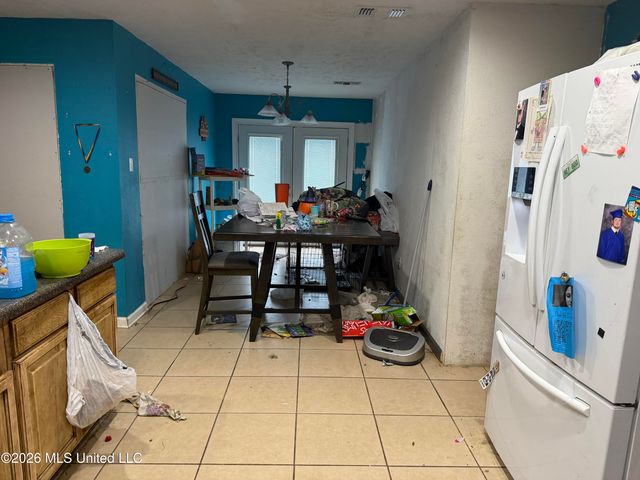 205 Pine Street, Waveland, MS 39576