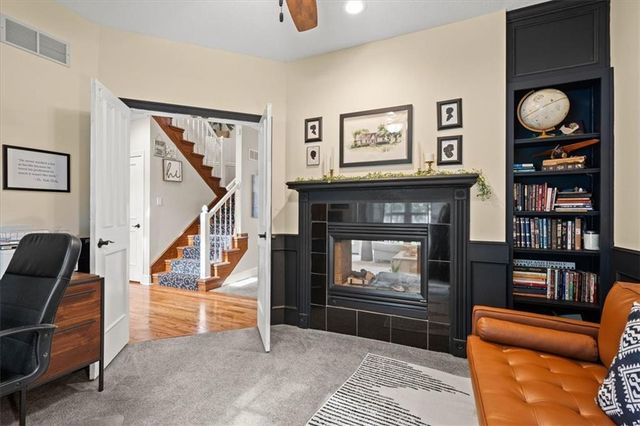 2804 SE BINGHAM Place, Lee's Summit, MO 64063