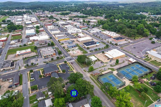 7 S NORTON AVENUE, Sylacauga, AL 35150