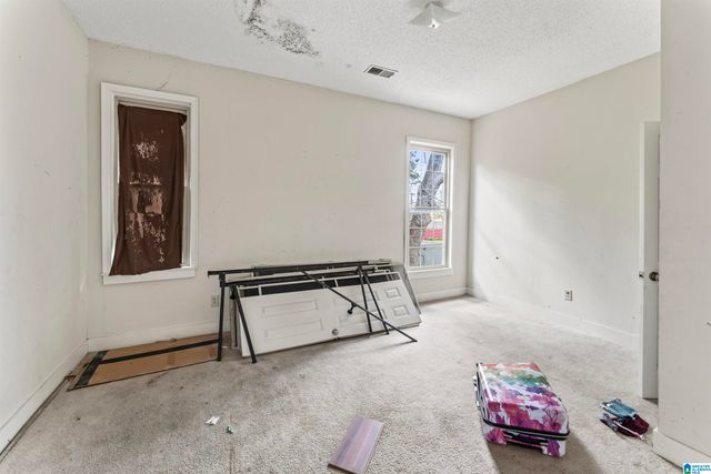 7 S NORTON AVENUE, Sylacauga, AL 35150