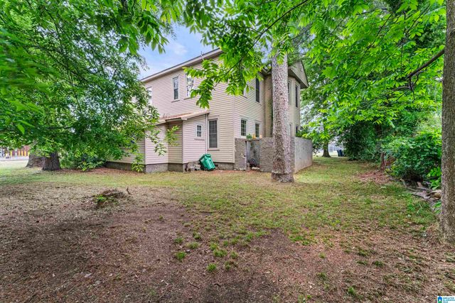 7 S NORTON AVENUE, Sylacauga, AL 35150