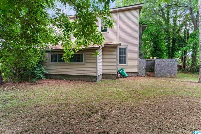7 S NORTON AVENUE, Sylacauga, AL 35150