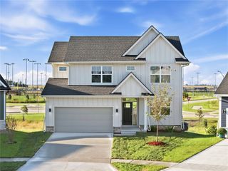465 NW Independence Circle, Waukee, IA 50263