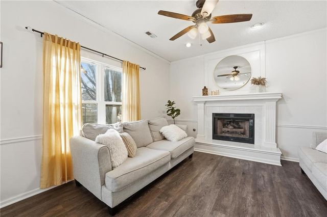 2401 NE Springbrook Street, Blue Springs, MO 64014