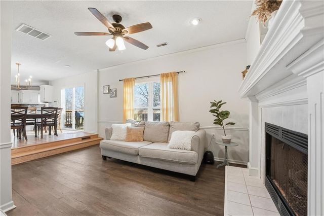 2401 NE Springbrook Street, Blue Springs, MO 64014