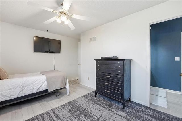 2401 NE Springbrook Street, Blue Springs, MO 64014