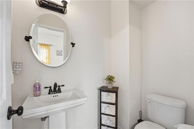 2401 NE Springbrook Street, Blue Springs, MO 64014