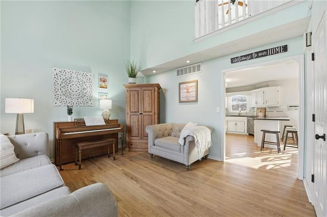 2401 NE Springbrook Street, Blue Springs, MO 64014