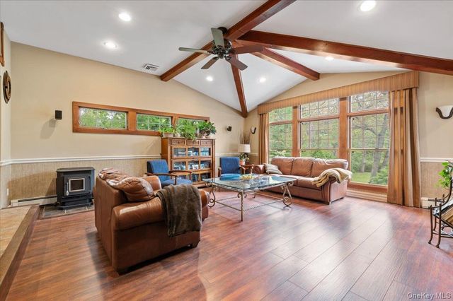 2069 Windsor Road, North Baldwin, NY 11510