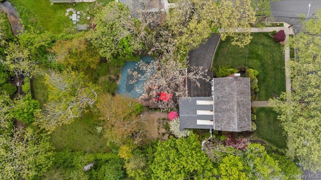 2069 Windsor Road, North Baldwin, NY 11510