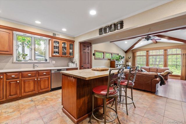2069 Windsor Road, North Baldwin, NY 11510