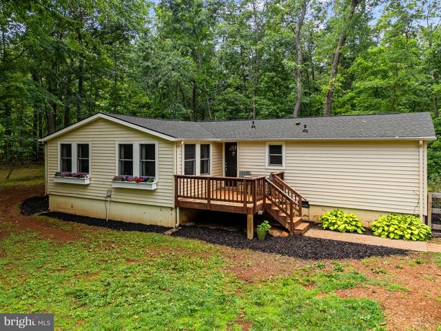 9448 GREEN RD, Midland, VA 22728