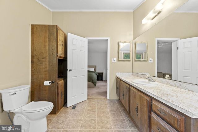 9448 GREEN RD, Midland, VA 22728