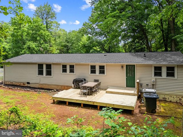 9448 GREEN RD, Midland, VA 22728