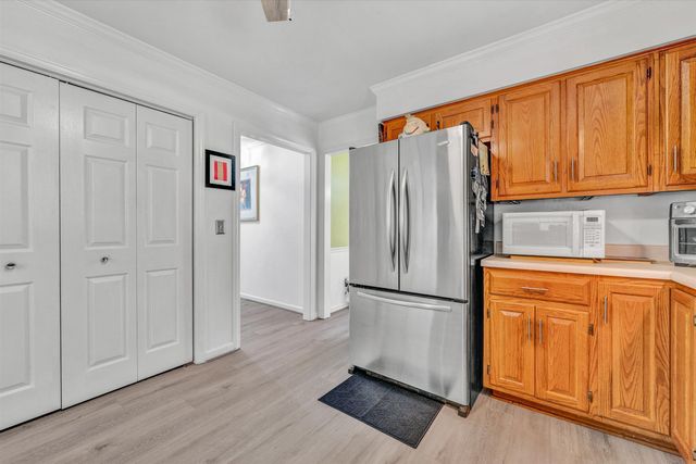 112 UPLAND DR, Salem, VA 24153