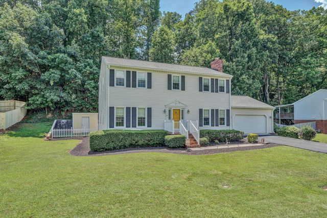 112 UPLAND DR, Salem, VA 24153