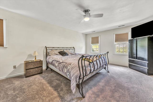 112 UPLAND DR, Salem, VA 24153