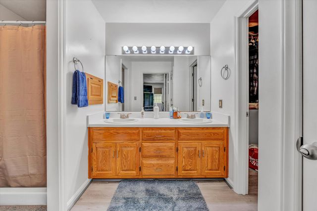 112 UPLAND DR, Salem, VA 24153