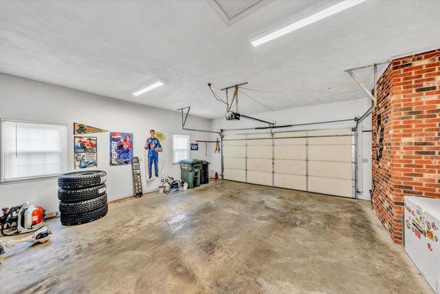112 UPLAND DR, Salem, VA 24153