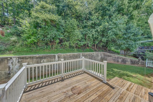 112 UPLAND DR, Salem, VA 24153