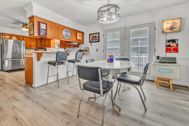 112 UPLAND DR, Salem, VA 24153