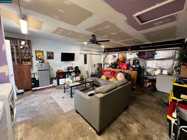 251 Rose Ann Ave., Pittsburg, CA 94565