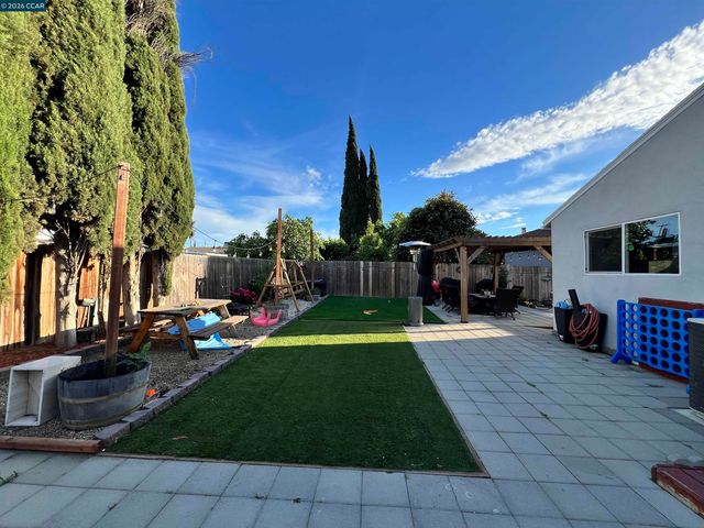 251 Rose Ann Ave., Pittsburg, CA 94565