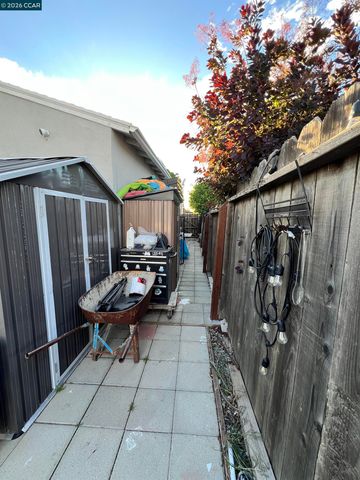 251 Rose Ann Ave., Pittsburg, CA 94565