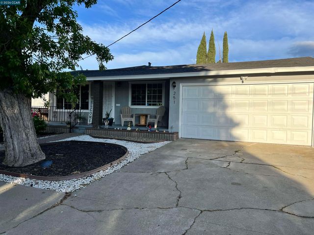 251 Rose Ann Ave., Pittsburg, CA 94565
