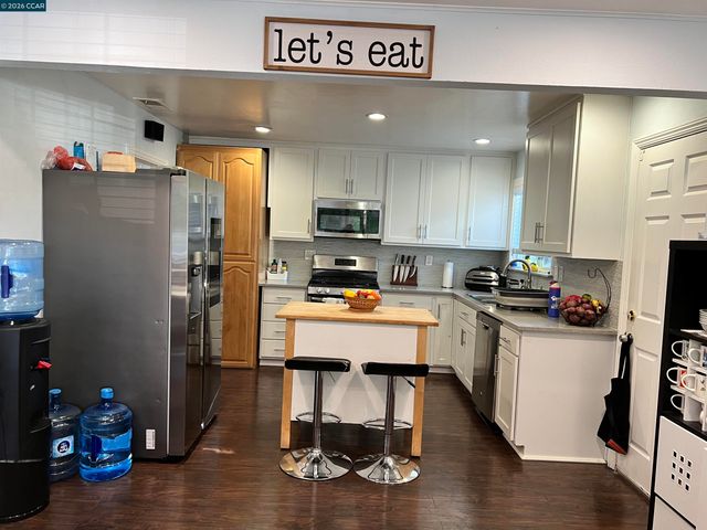 251 Rose Ann Ave., Pittsburg, CA 94565