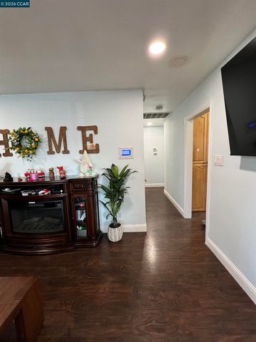 251 Rose Ann Ave., Pittsburg, CA 94565