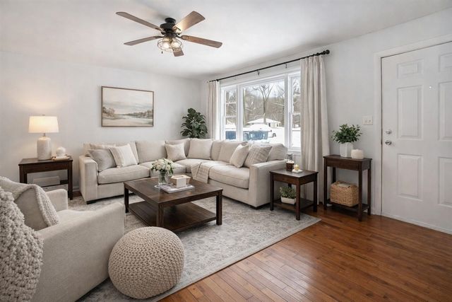 940 Bob Avenue, Muskegon, MI 49445