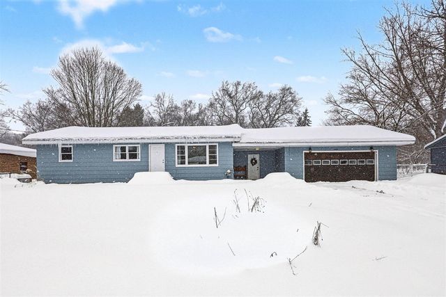 940 Bob Avenue, Muskegon, MI 49445