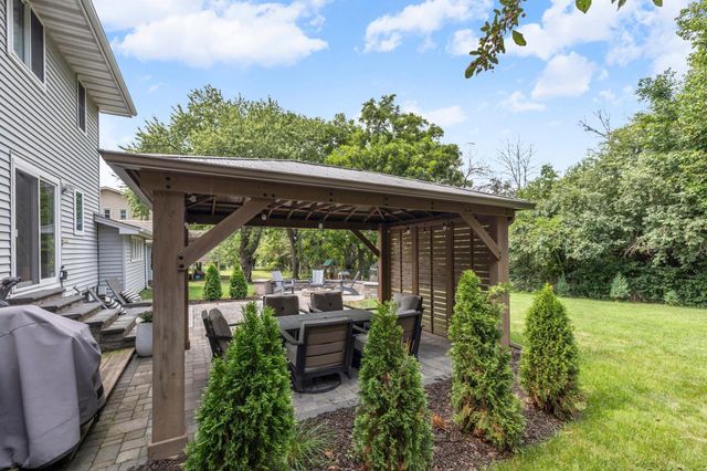 6312 Limerick Lane, Edina, MN 55439