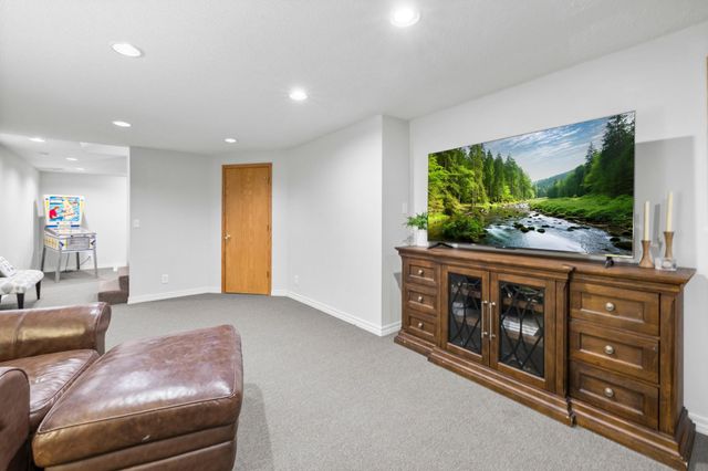 6312 Limerick Lane, Edina, MN 55439