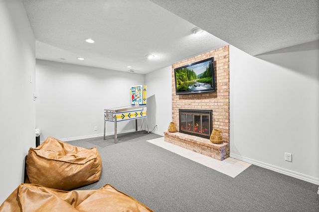 6312 Limerick Lane, Edina, MN 55439