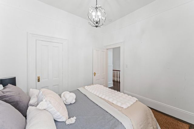 483 Oak Street, San Francisco, CA 94102