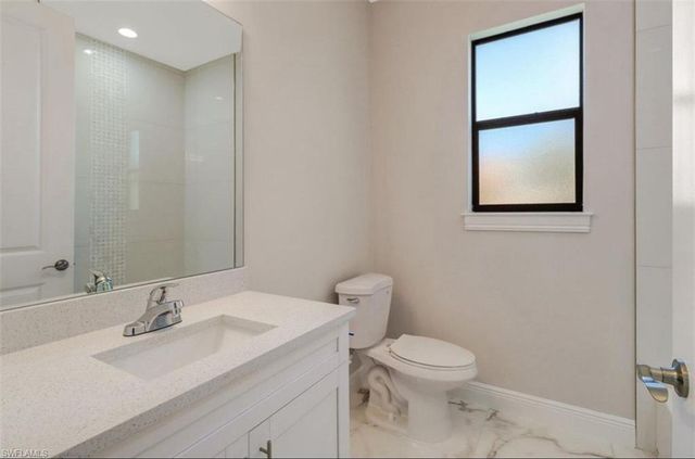 2436 14th AVE NE, Naples, FL 34120