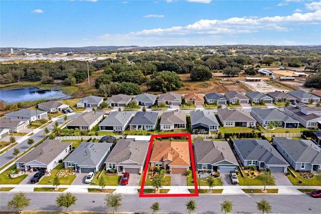 440 ALCOVE DRIVE, Groveland, FL 34736