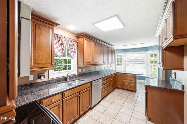 3405 Martindale Drive, Johnson City, TN 37601