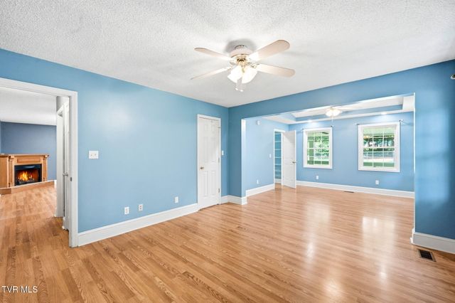3405 Martindale Drive, Johnson City, TN 37601