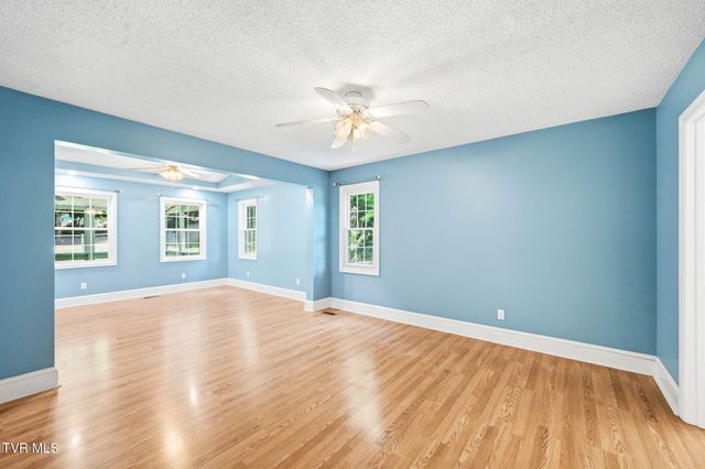 3405 Martindale Drive, Johnson City, TN 37601