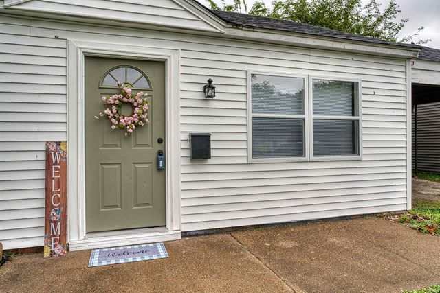 2412 Herbert Avenue, Evansville, IN 47714