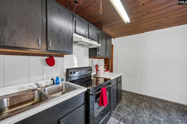 121 Coral Court, Lexington, SC 29073